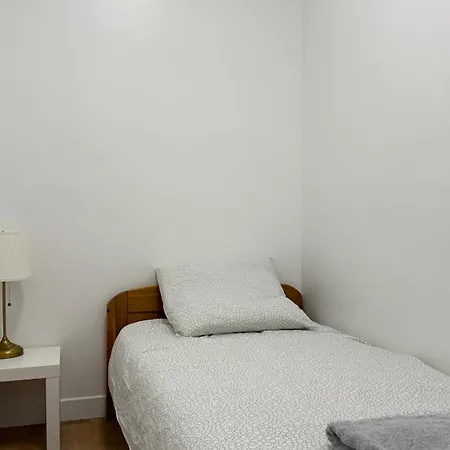 Lacharriere-logement Entier 38m2 Apartment
