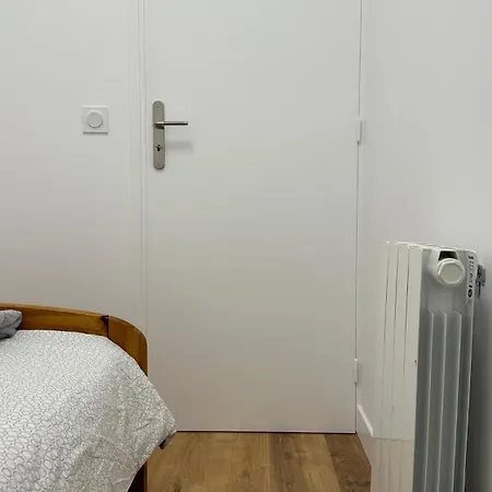 Lacharriere-logement Entier 38m2 Paris