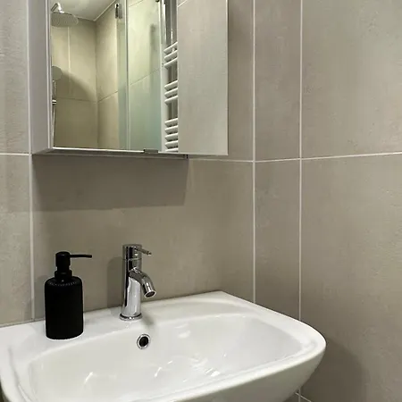Apartment Lacharriere-logement Entier 38m2 Paris