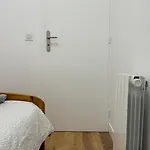 Lacharriere-logement Entier 38m2 Paris